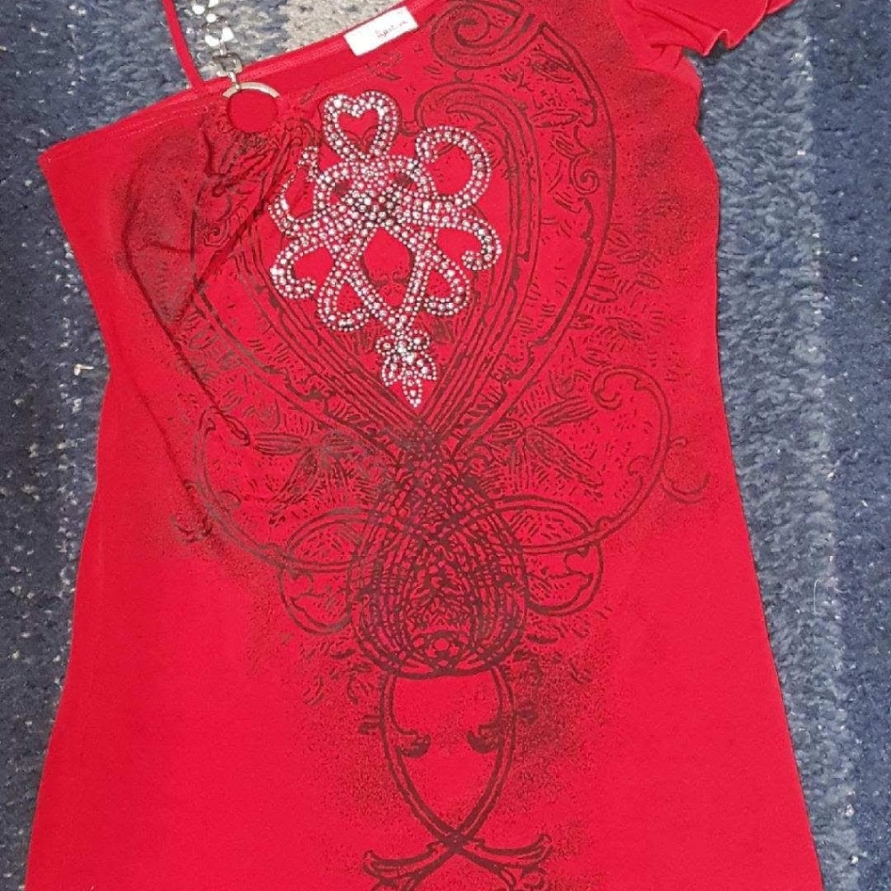 Red half tank with jewel accents